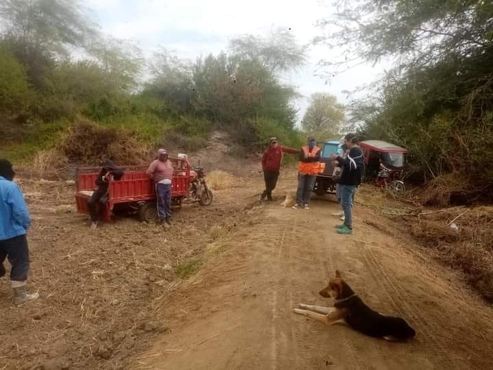 Ernesto Mogrovejo Covid 19 organizando a La Piedra